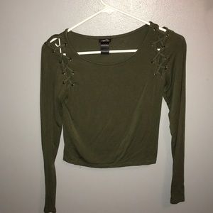 Rue 21 Long Sleeved T Shirt